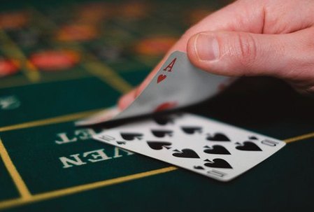 game trực tuyến Debet Slots
